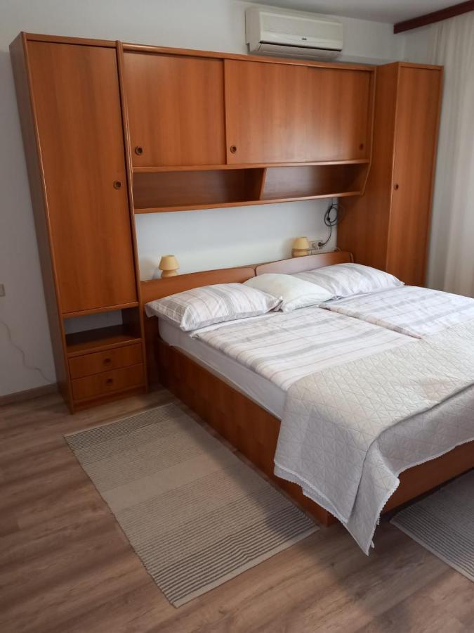 Olivia Apartamento Poreč Exterior foto