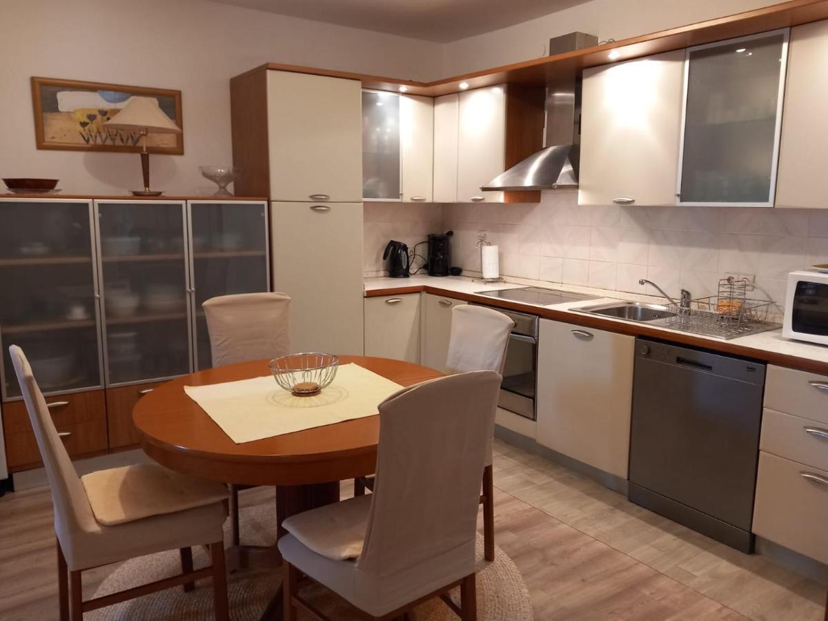 Olivia Apartamento Poreč Exterior foto